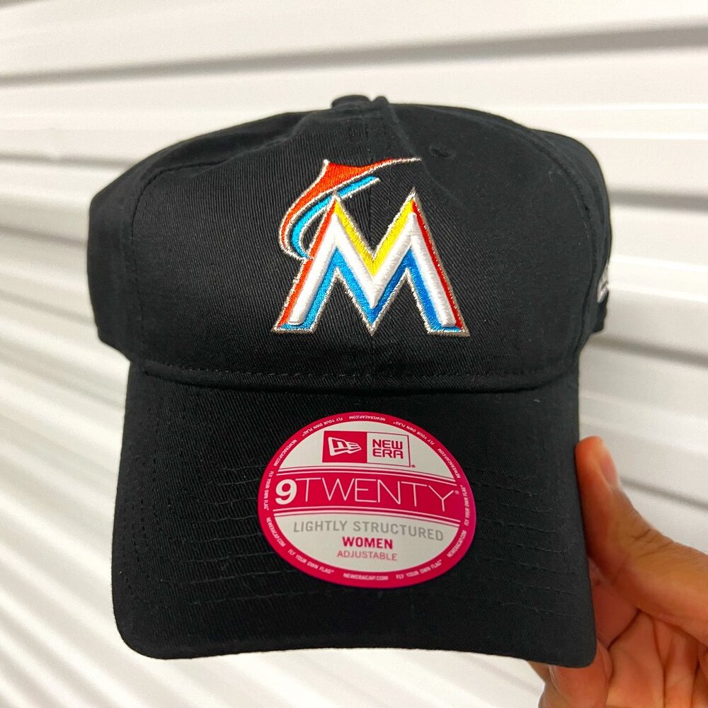 Miami Marlins MLB Wmn's Team Classic Adjustable Hat - New